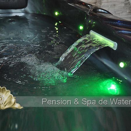 זנדוורט Pension & Spa De Watertoren מראה חיצוני תמונה
