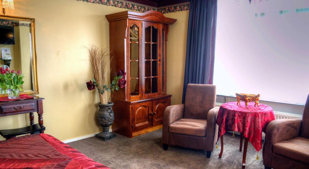 זנדוורט Pension & Spa De Watertoren חדר תמונה