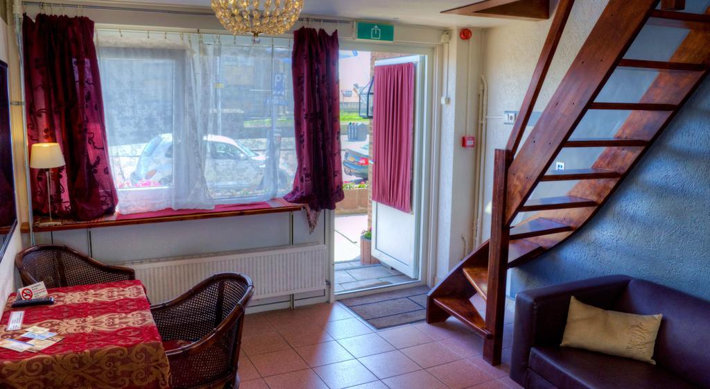 זנדוורט Pension & Spa De Watertoren חדר תמונה