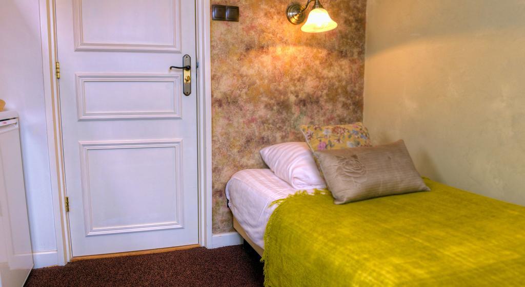 זנדוורט Pension & Spa De Watertoren חדר תמונה