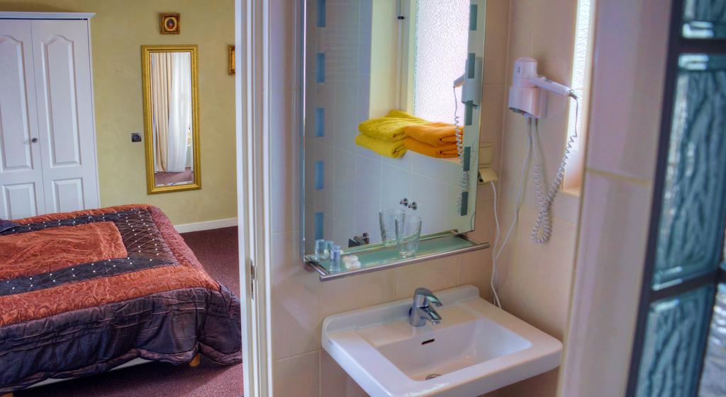 זנדוורט Pension & Spa De Watertoren חדר תמונה