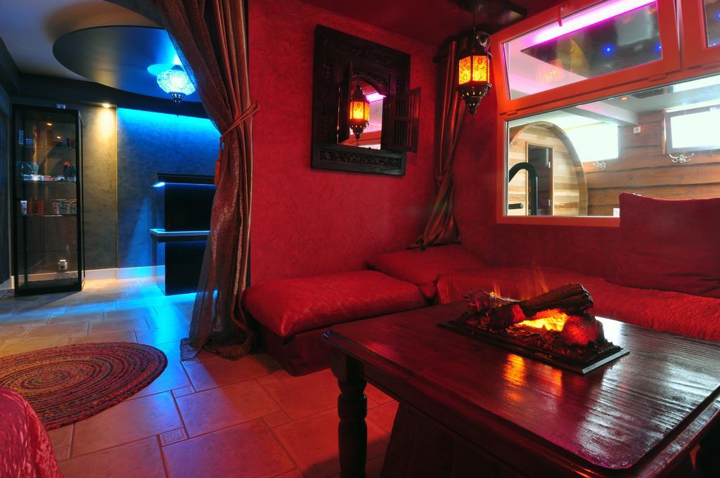 זנדוורט Pension & Spa De Watertoren מראה חיצוני תמונה