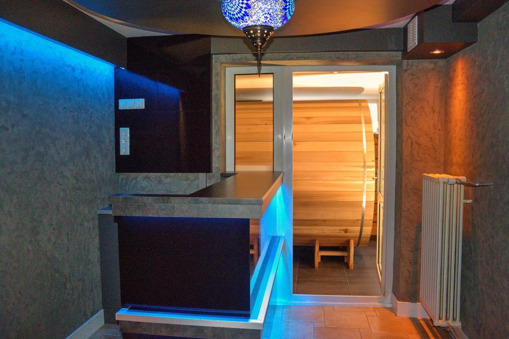 זנדוורט Pension & Spa De Watertoren מראה חיצוני תמונה